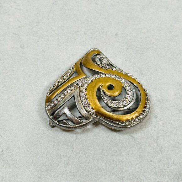 Chicos Brooch Heart Pave Rhinestone Open Work Scroll 2" Mixed Tone Pin Jewelry - Picture 3 of 6